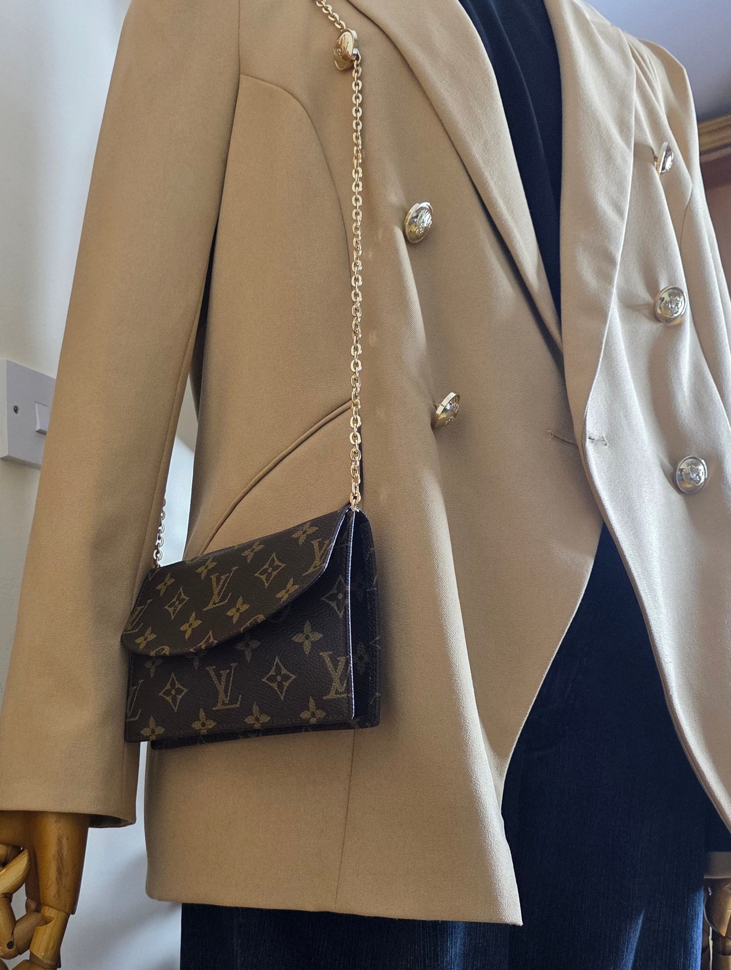 Louis Vuitton Monogram Canvas Pallas Pochette Wallet with Leather Trim