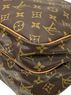 Louis Vuitton Monogram Reporter GM Shoulder Bag – Brown