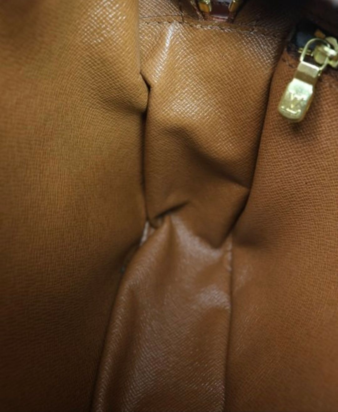 LV Trocadero 27 bag, overall condition view