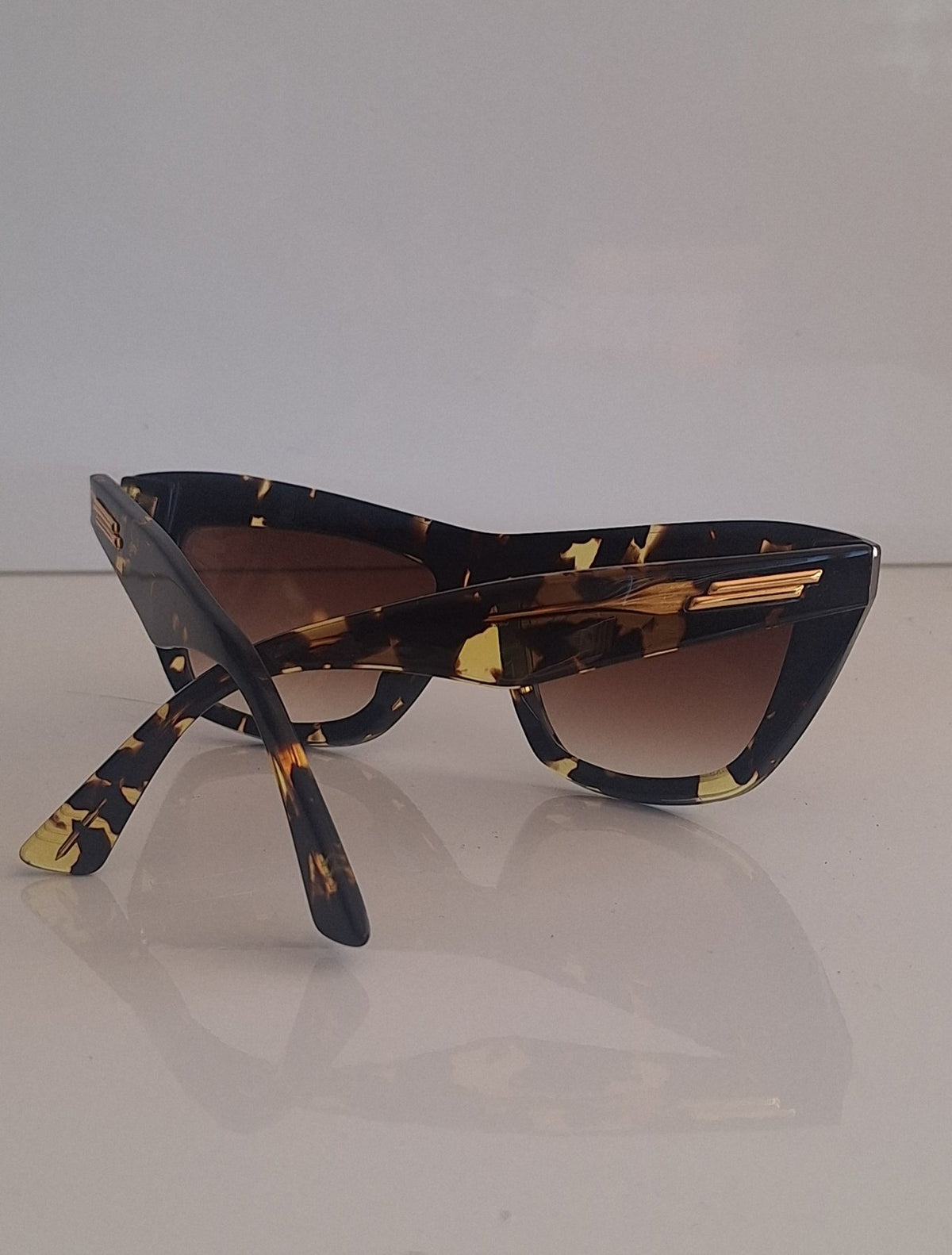 Bottega Veneta 802 Brown and Gold Sunglasses