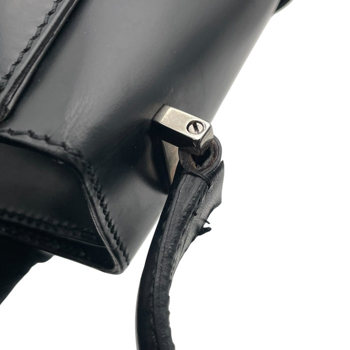 Salvatore Ferragamo Vara Bow Leather Mini Handbag in Black