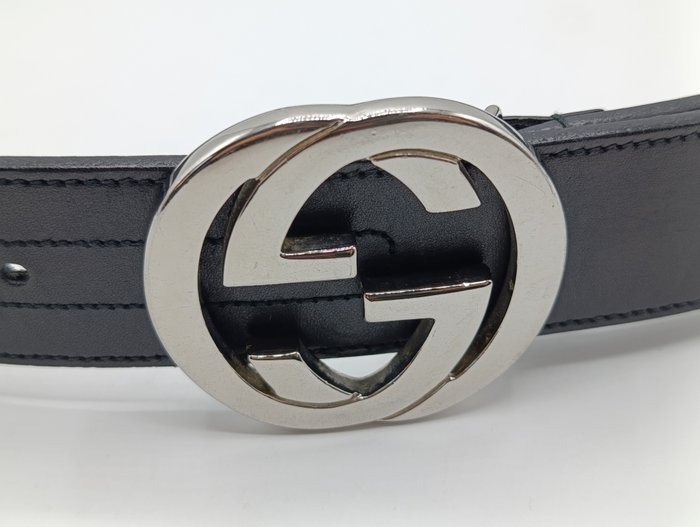 Gucci Black Leather Interlocking GG Buckle Belt