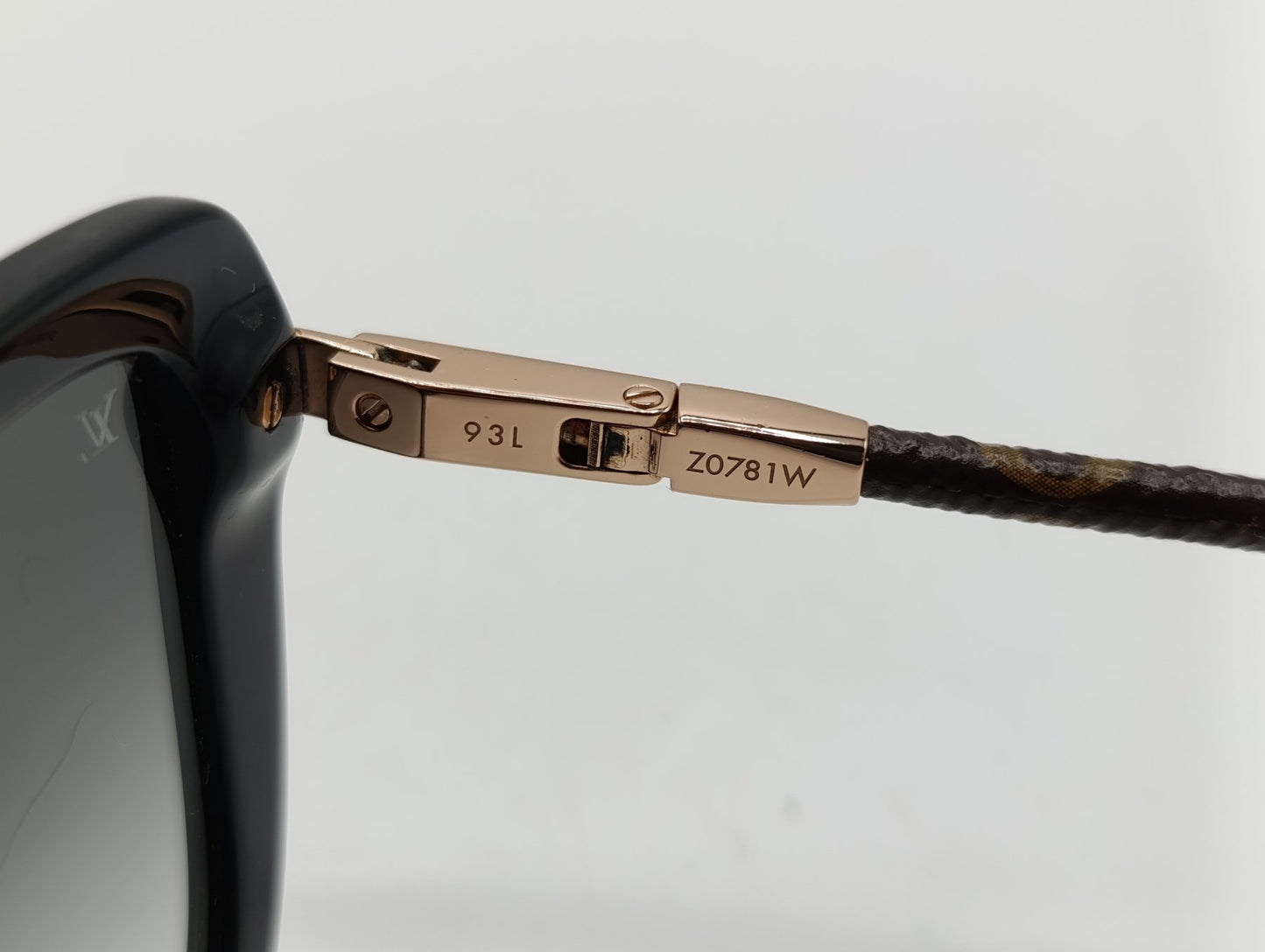 Louis Vuitton Charlotte Monogram Sunglasses Z0781W Black Designer Shades