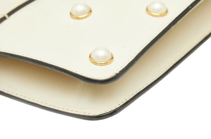 Gucci Broadway Pearl & Bee Chain Shoulder Bag – 2-Way Crossbody