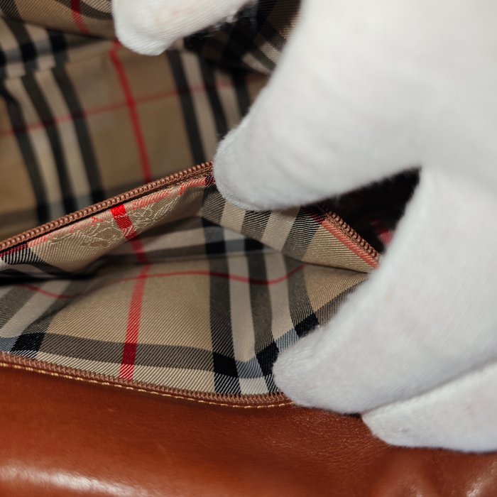 Burberry Nova Check Shoulder Bag – Brown