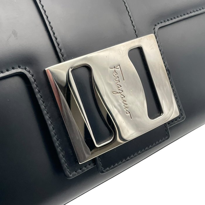 Salvatore Ferragamo Vara Bow Leather Mini Handbag in Black