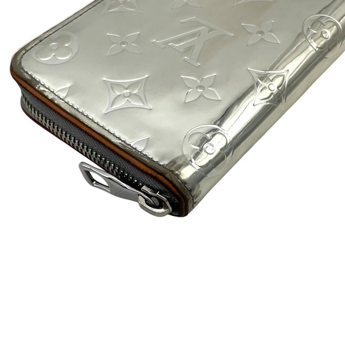 Louis Vuitton Monogram Mirror Zippy Wallet Vertical – Silver