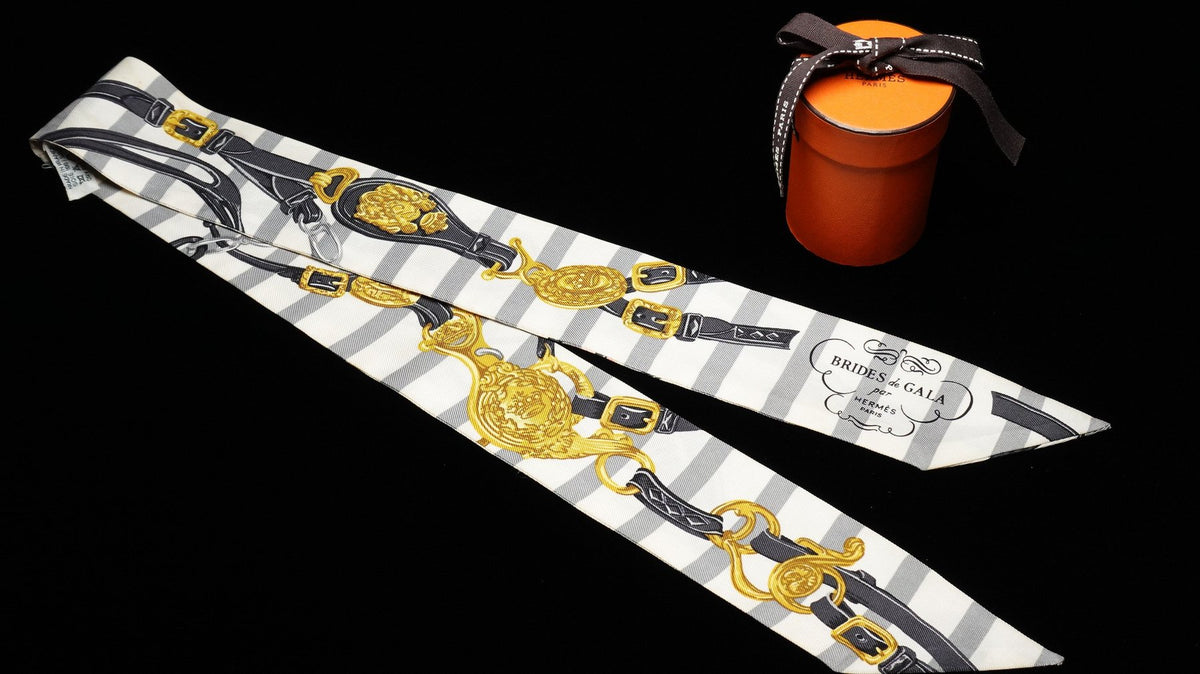 Hermès Twilly “Brides de Gala Bayadère” White and Yellow Silk Scarf