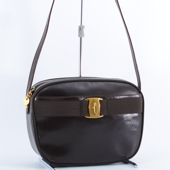 Salvatore Ferragamo Brown Leather Shoulder Bag – Vintage