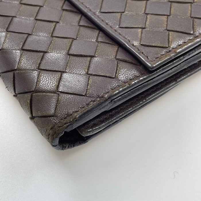 Bottega Veneta Intrecciato Continental Long Wallet –  Brown Leather