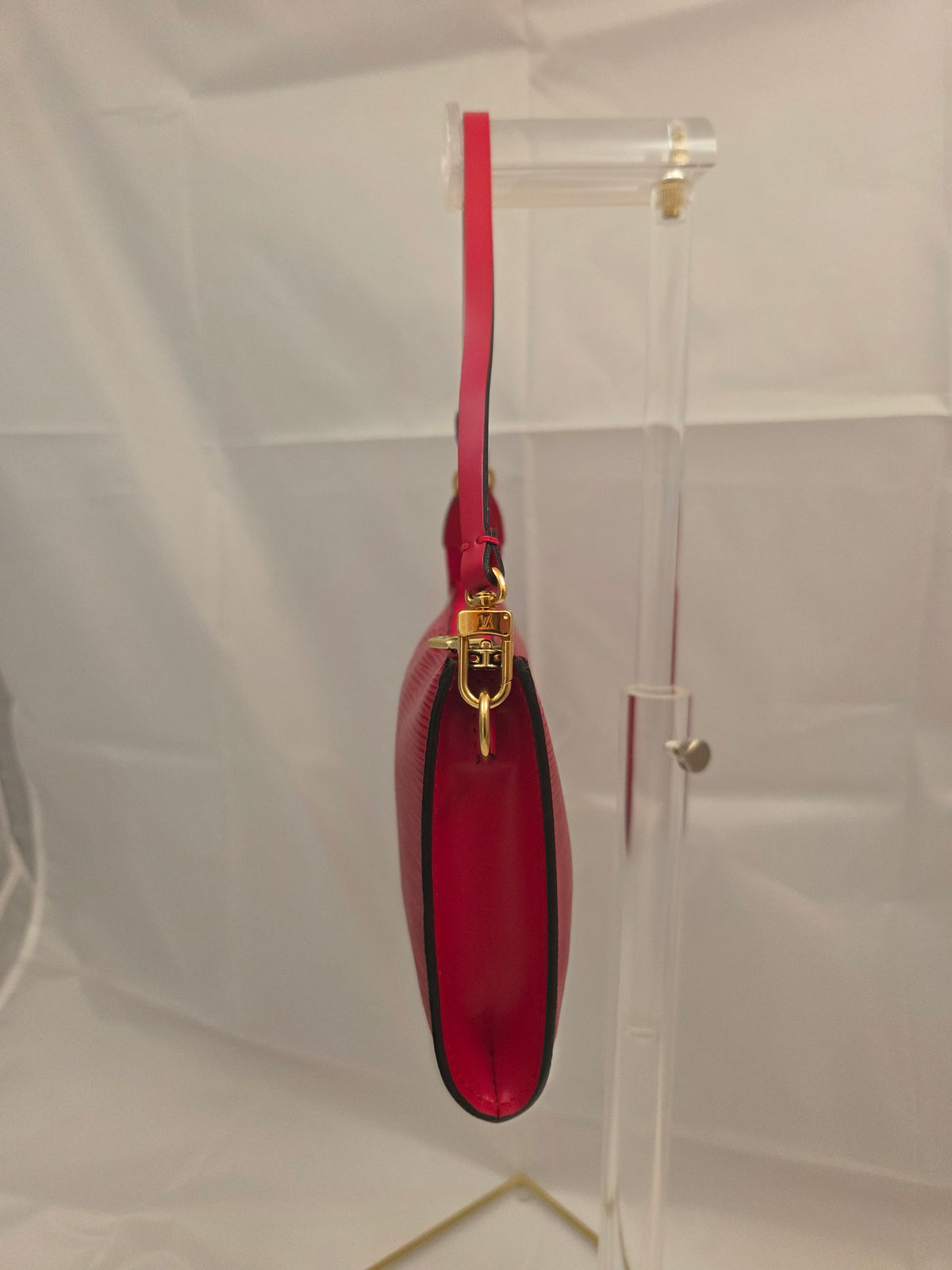 Louis Vuitton Castilian Red Epi Leather Pochette Accessoire
