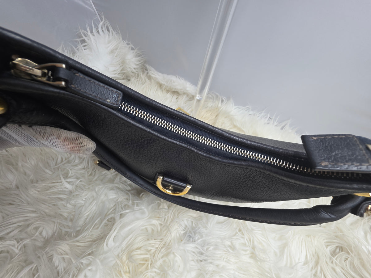 Gucci Abbey Handbag – Black Leather, Gold Tone Details