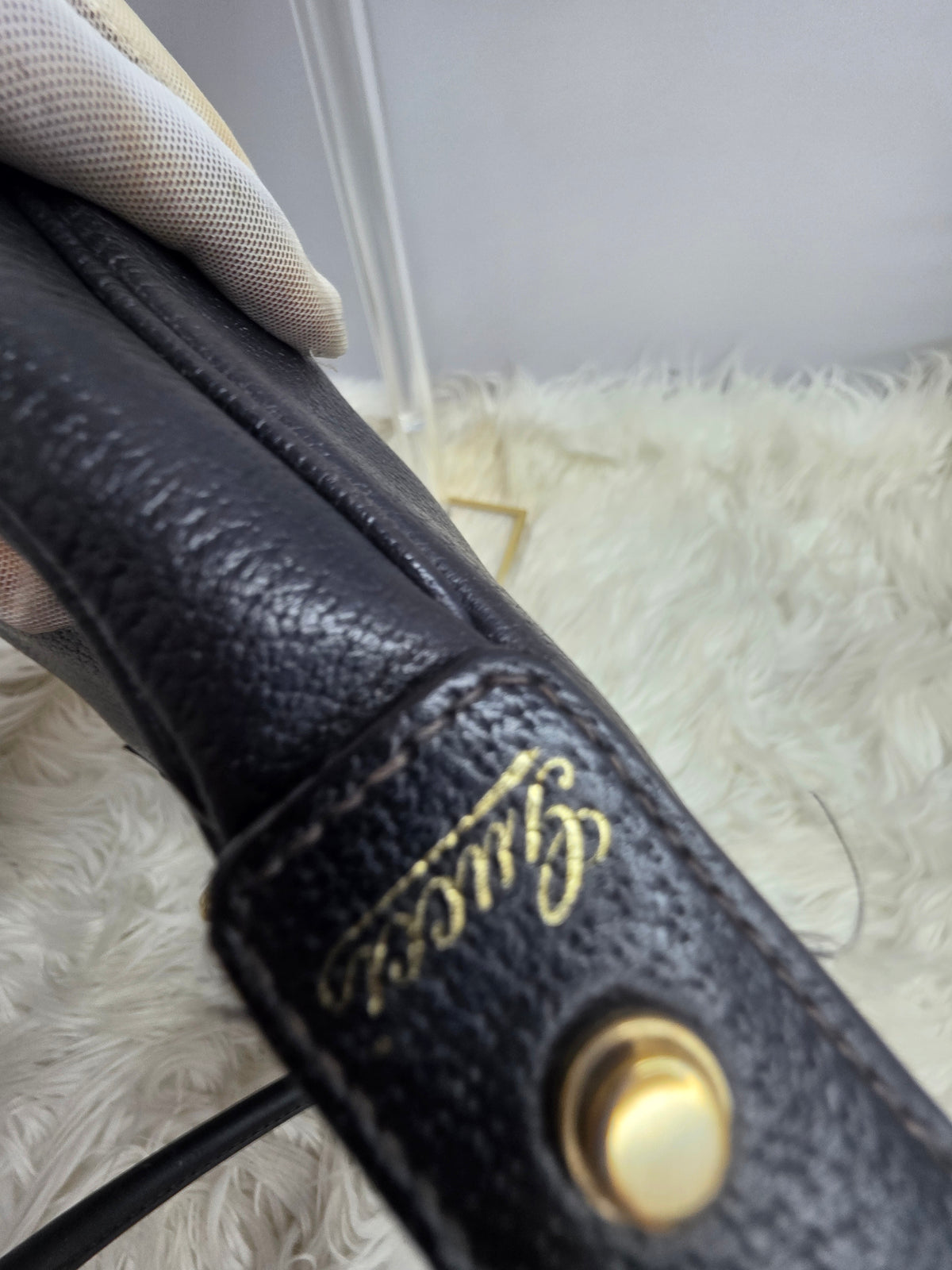Gucci Abbey Handbag – Black Leather, Gold Tone Details