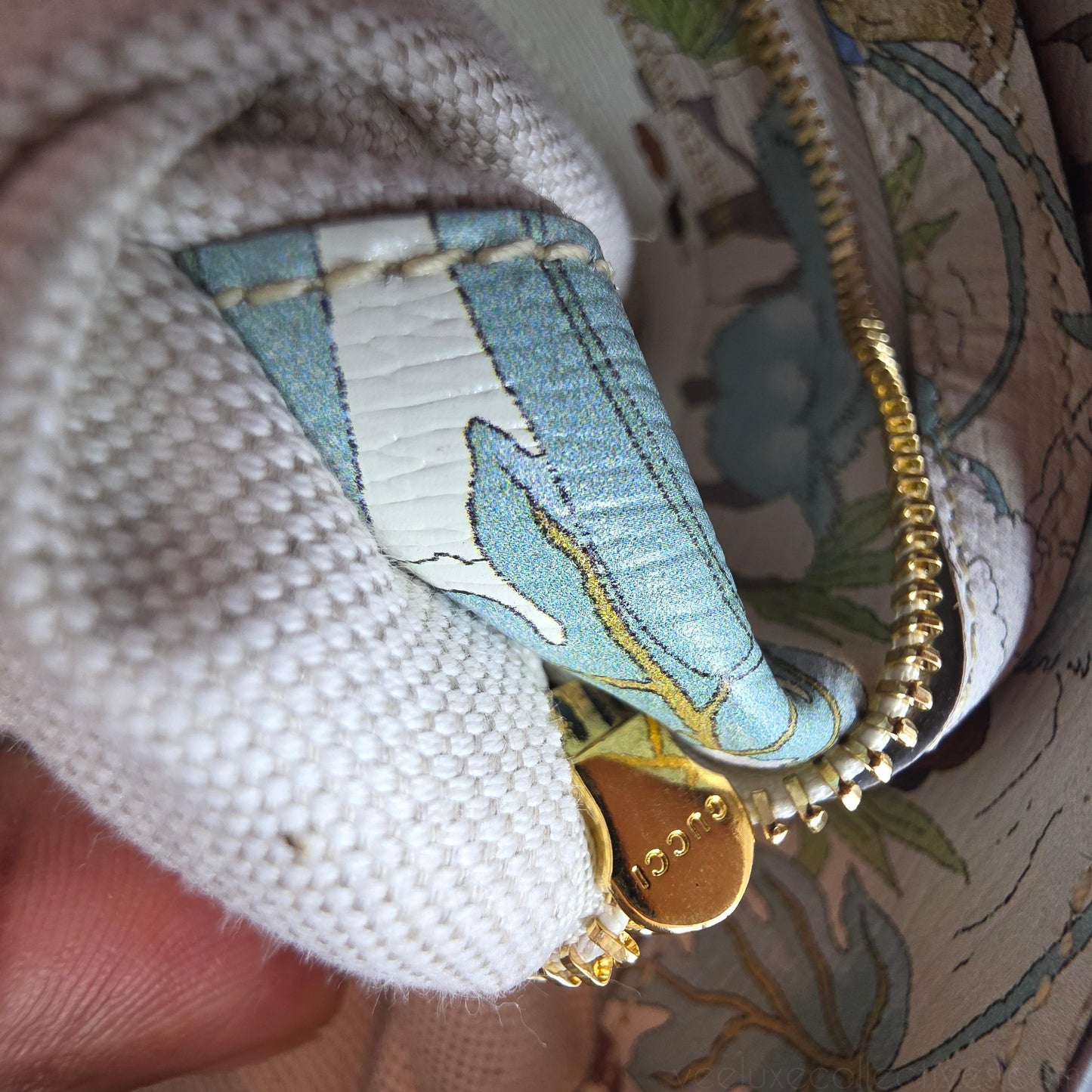 Gucci Jackie Tiger Shoulder Bag