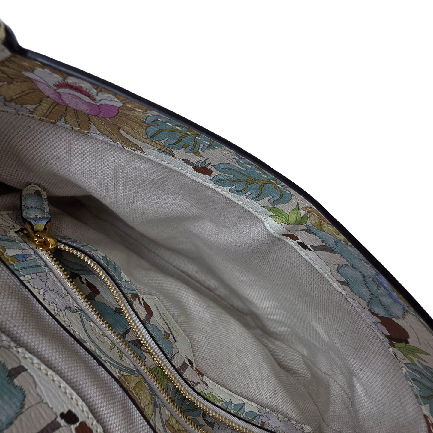 Gucci Jackie Tiger Shoulder Bag