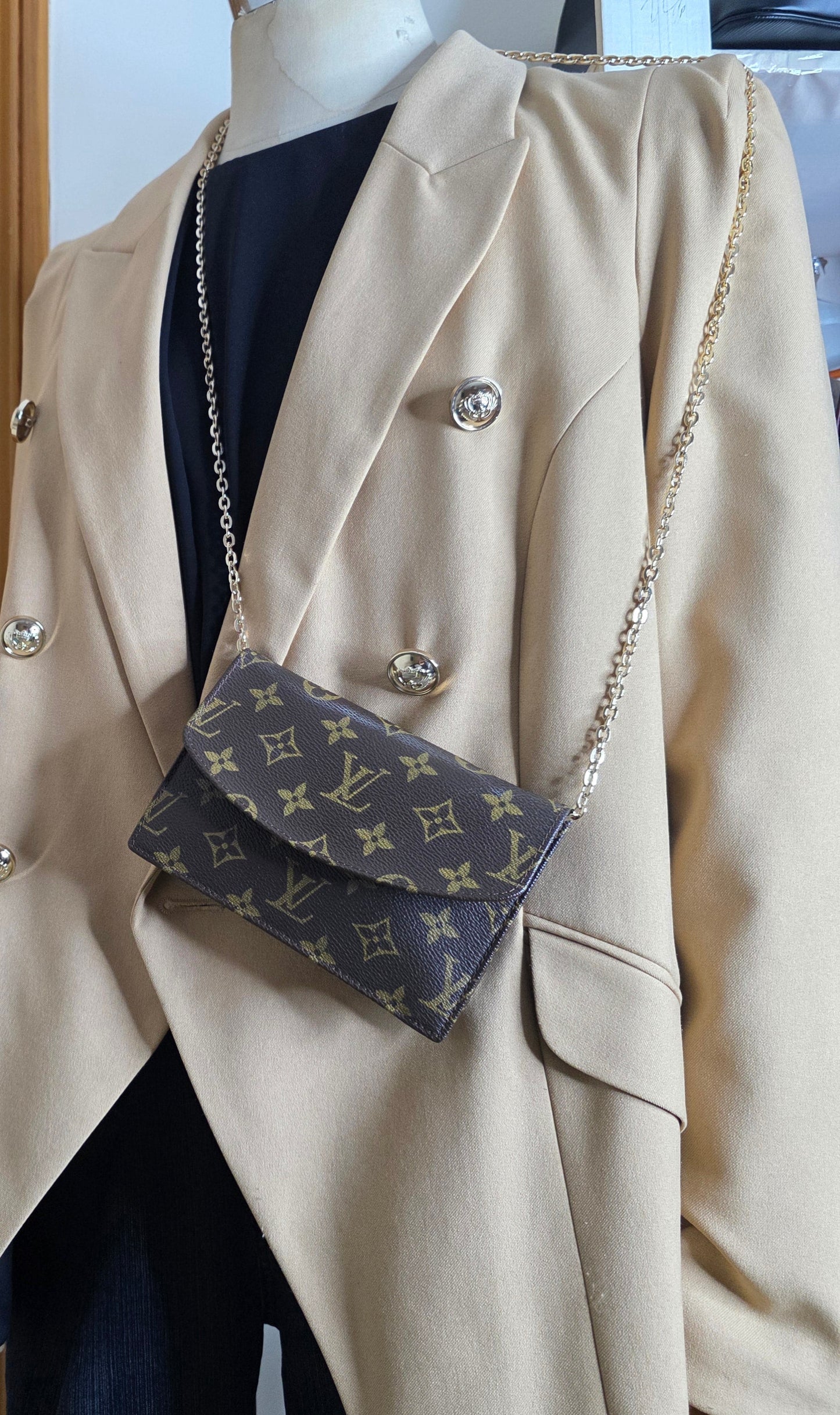 Louis Vuitton Monogram Canvas Pallas Pochette Wallet with Leather Trim