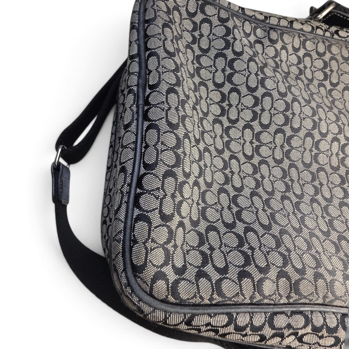 Coach Signature Canvas Crossbody Shoulder Bag – Style 4274