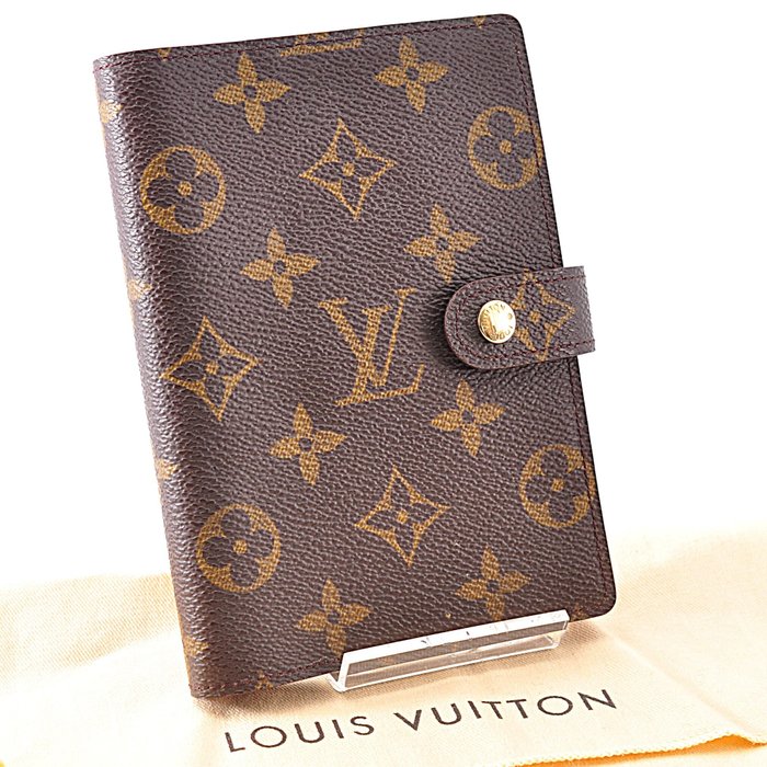 Louis Vuitton Monogram Passport/ Agenda PM Cover