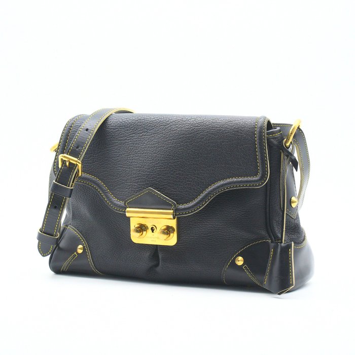 Louis Vuitton Suhali L’Essentiel Shoulder Bag – Noir Black Leather