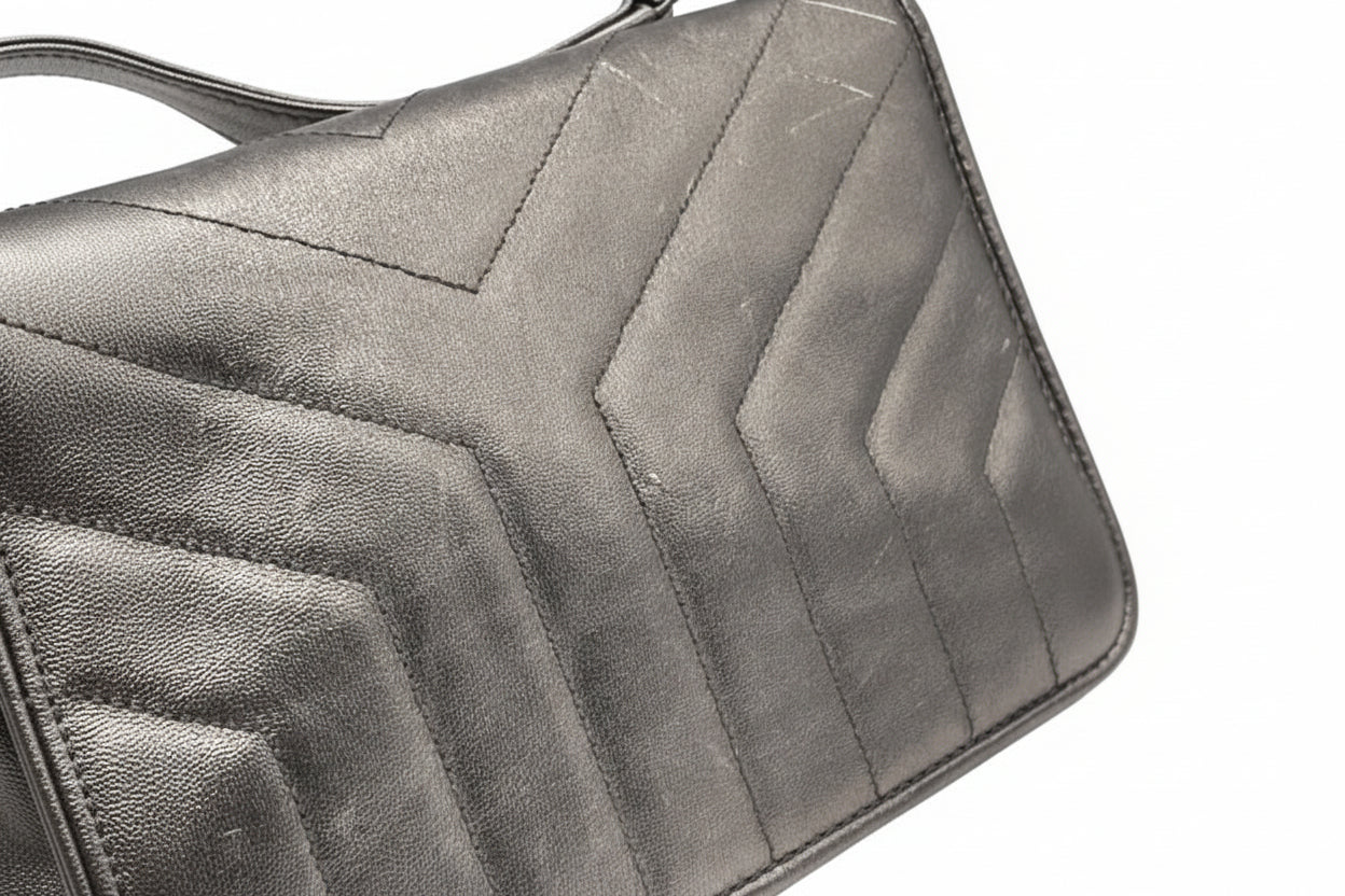 Sac porté épaule Yves Saint Laurent métallisé