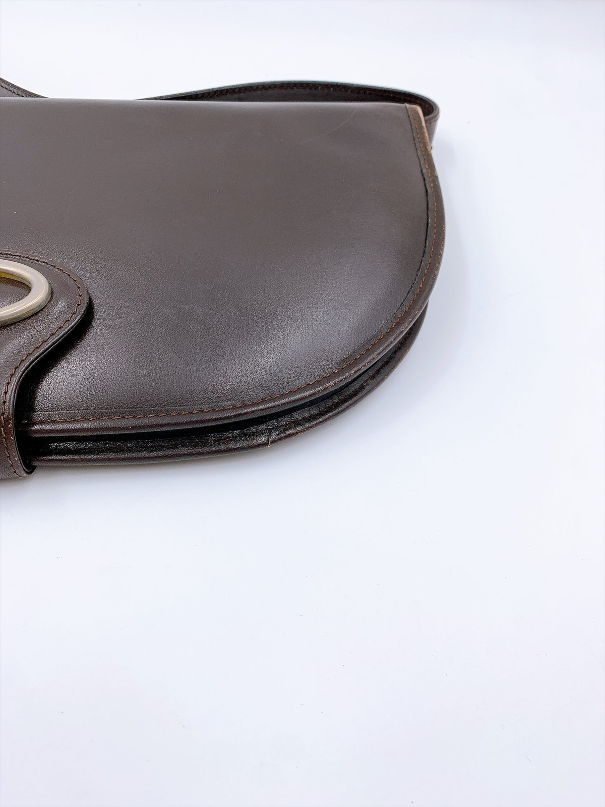 Gucci Vintage Brown Leather Shoulder Bag with Interlocking G Clasp