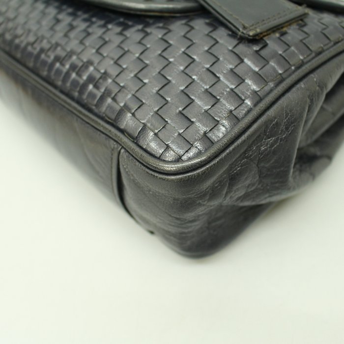 Fendi Vintage Woven Leather Shoulder Bag – Black & Deep Blue