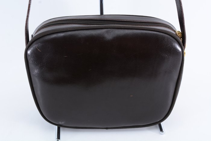 Salvatore Ferragamo Brown Leather Shoulder Bag – Vintage