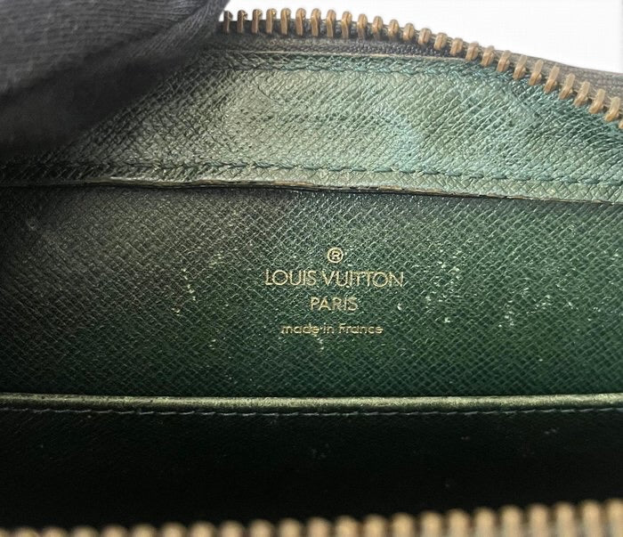 Louis Vuitton Baikal Taiga Vintage Clutch Bag – Green