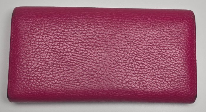Gucci Pink Leather Long Bifold Wallet