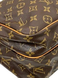 Louis Vuitton Monogram Reporter GM Shoulder Bag – Brown