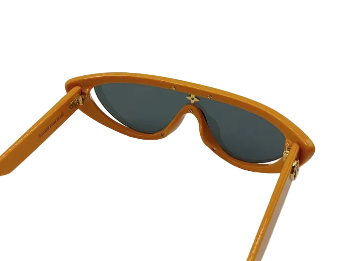 Louis Vuitton Sunglasses – Orange Resin . Gold-Tone hardware