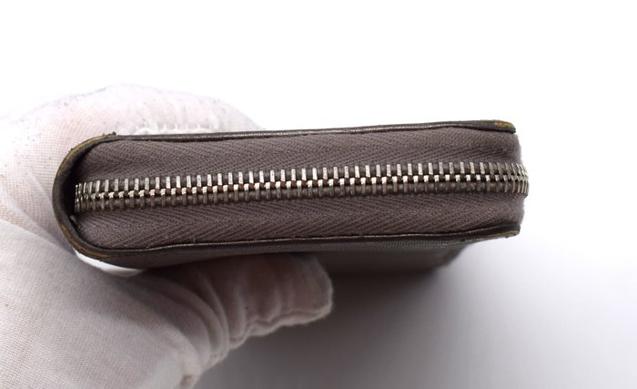 Gucci Long Bifold Wallet grey