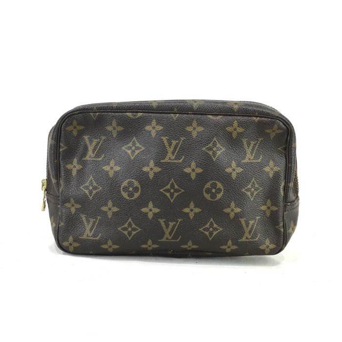 Louis Vuitton Monogram Trousse Toilette 23 – Vintage Cosmetic Pouch