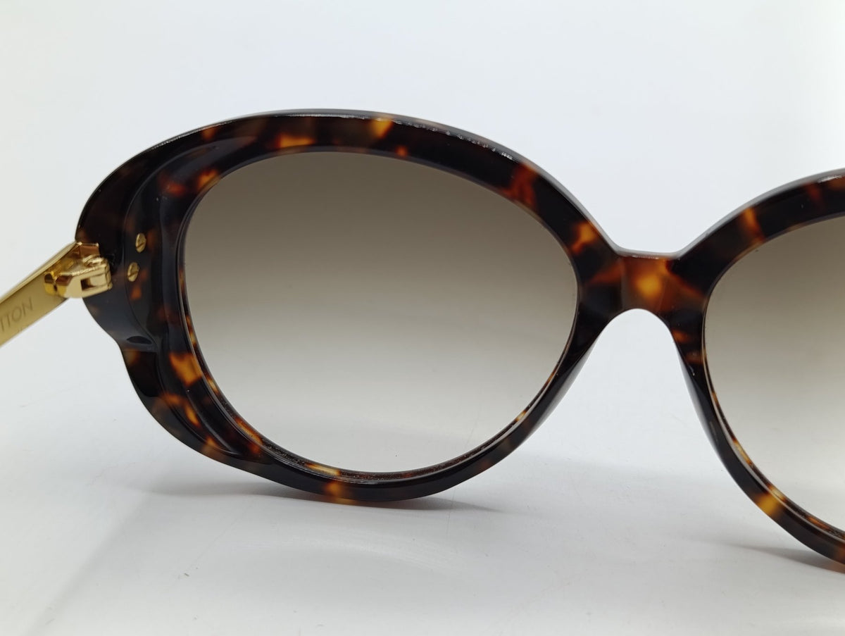 Louis Vuitton Z0596W Tortoiseshell Sunglasses