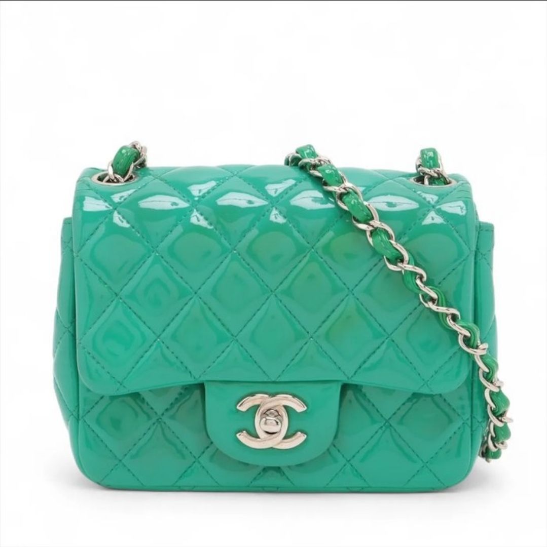 Chanel Mini Matelassé 17 Single Flap Green Patent Leather Bag