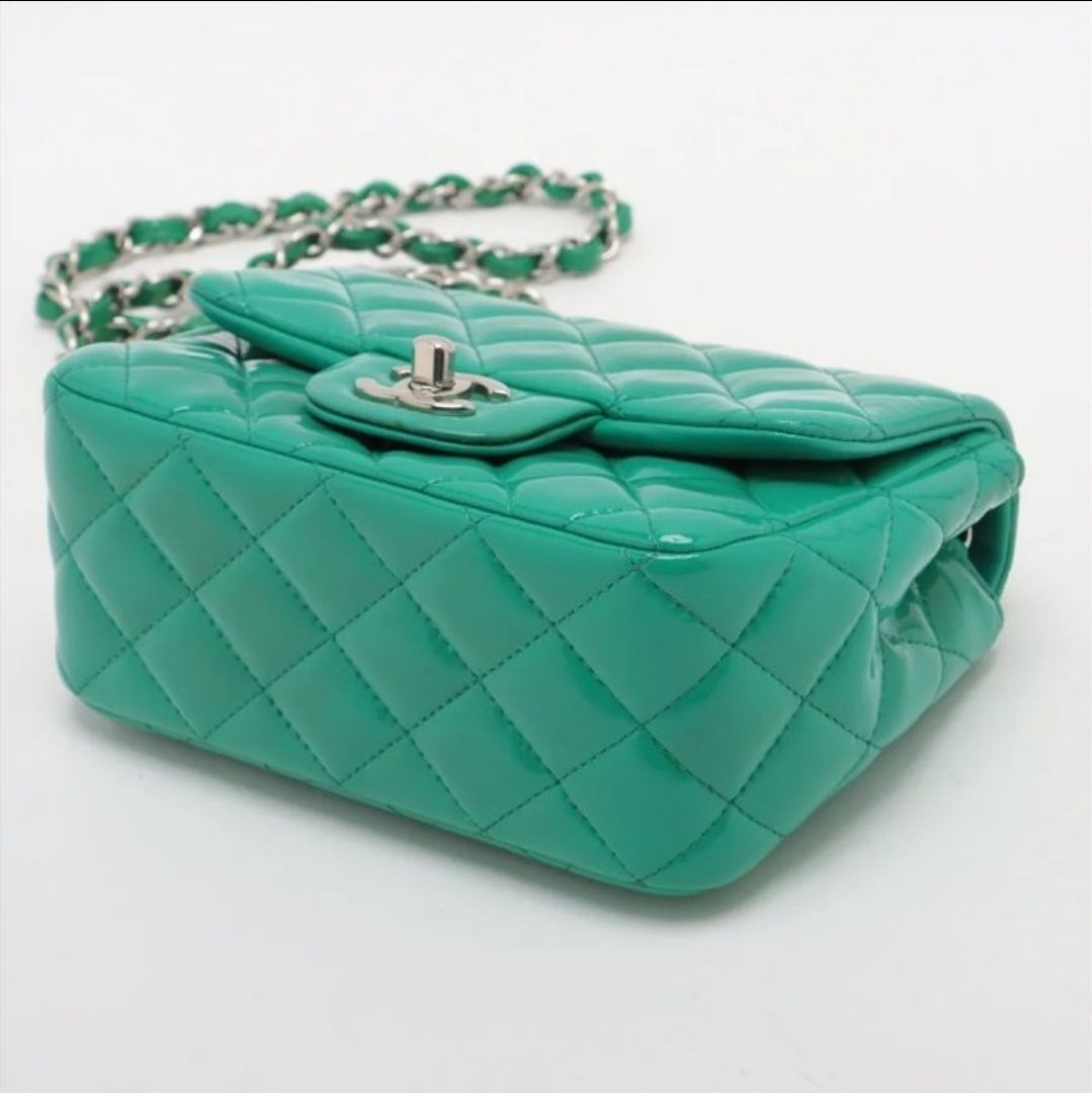 Chanel Mini Matelassé 17 Single Flap Green Patent Leather Bag