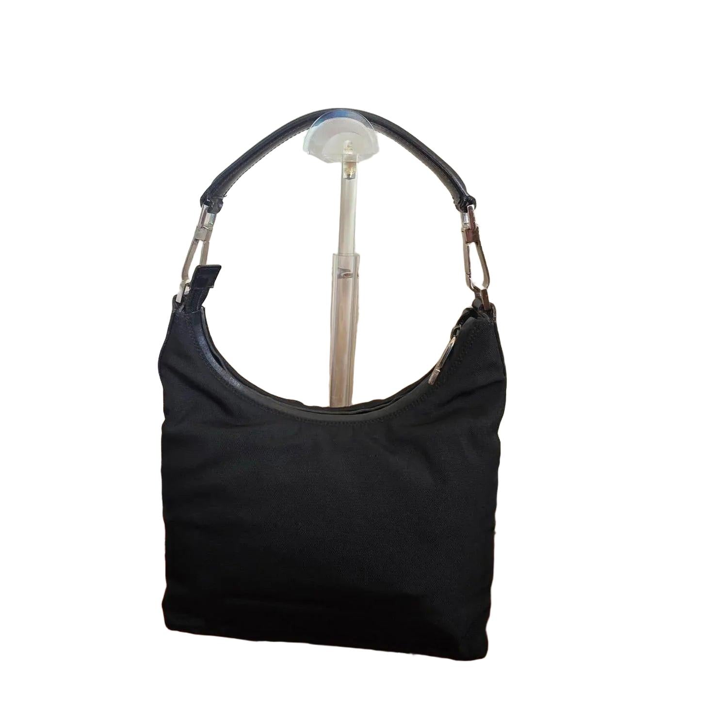 Gucci Nylon and Leather Shoulder bag - VeeLuxeCollectives