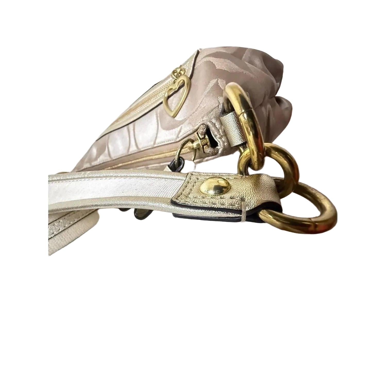 Coach Poppy Daisy Crossbody Bag - VeeLuxeCollectives