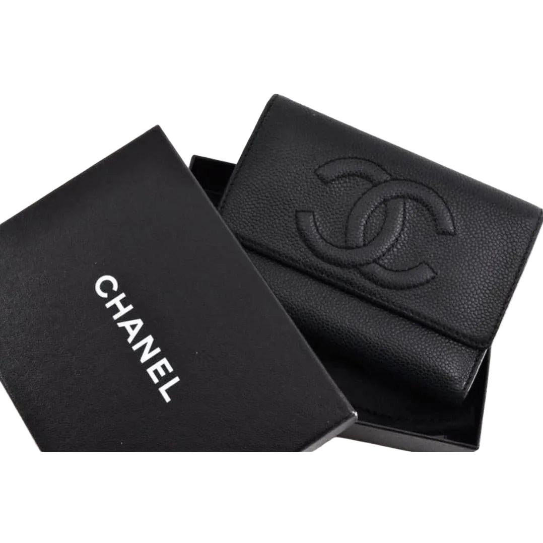 Chanel Black Caviar Leather Bifold Wallet in Good Pre-owned Condition - VeeLuxeCollectives