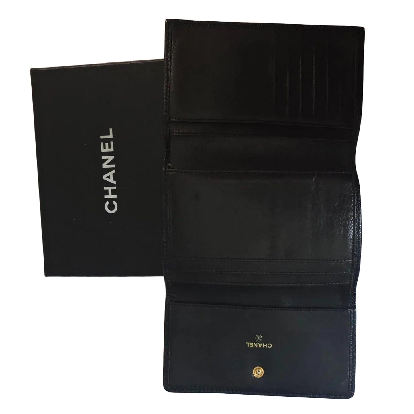 Chanel Black Caviar Leather Bifold Wallet in Good Pre-owned Condition - VeeLuxeCollectives