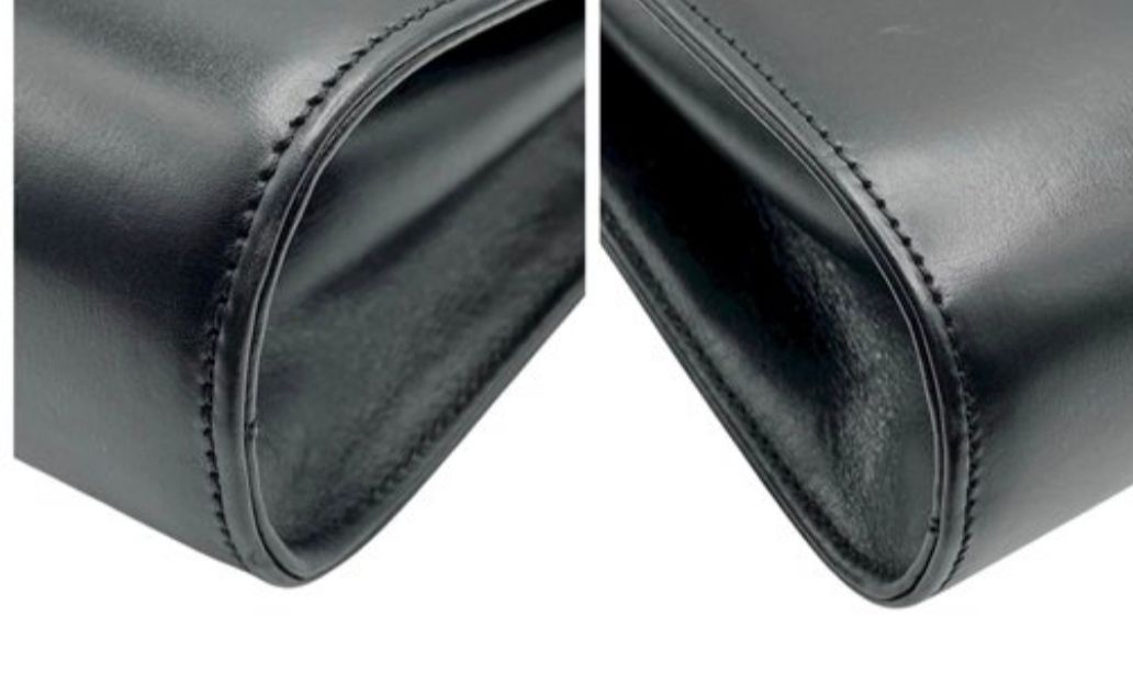 Celine Triomphe crossbody, corner detail