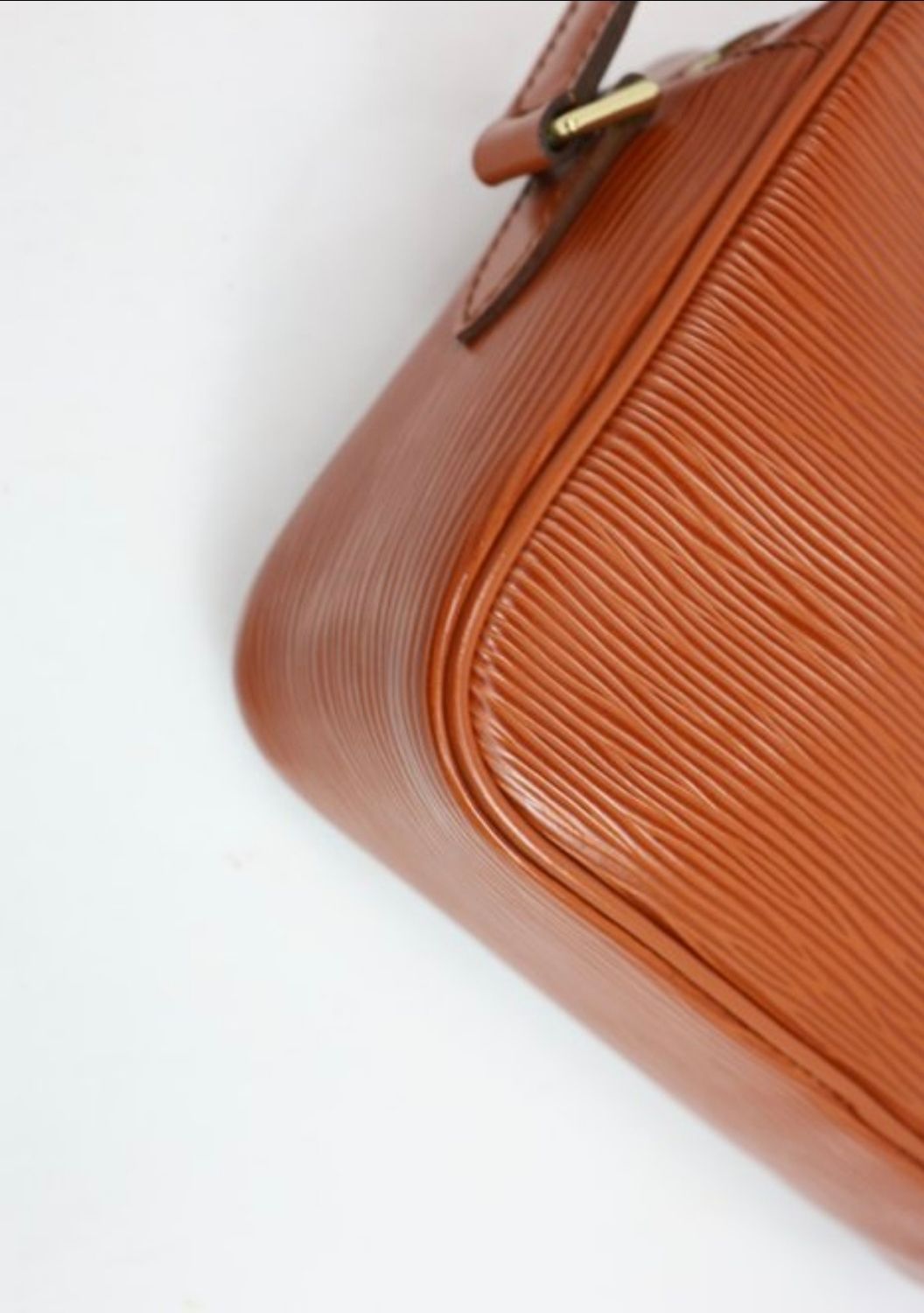 LV Trocadero 27 bag, interior view