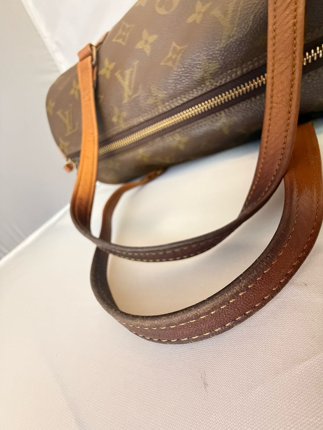 LV Papillon 30 vintage, additional angle view 1