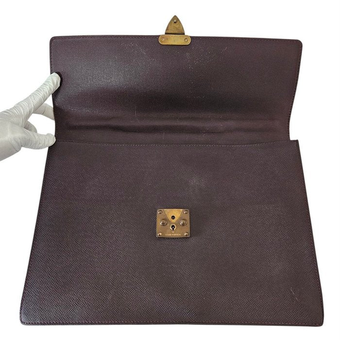 Louis Vuitton Serviette Kourad  Business Bag –Bordeaux Tiaga Leather