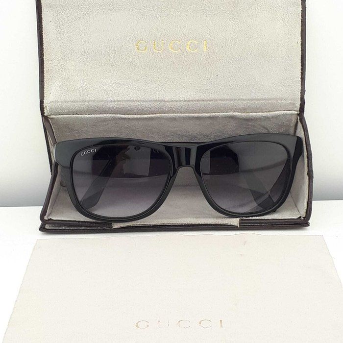 Gucci Black Wayfarer Sunglasses with Iconic Red and Green Temples
