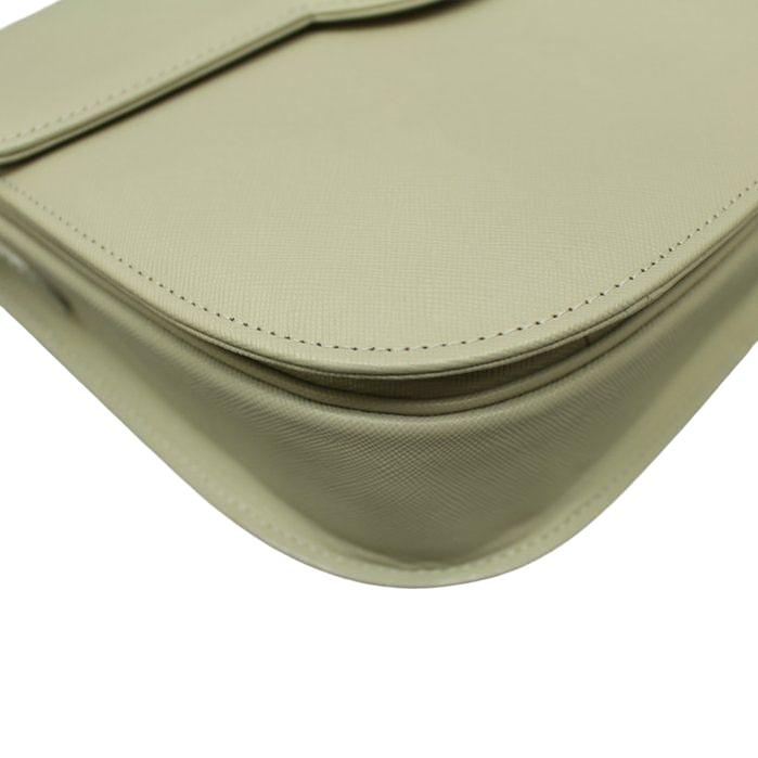 https://d2j6dbq0eux0bg.cloudfront.net/images/80136502/products/807413234/5509166948.jpg