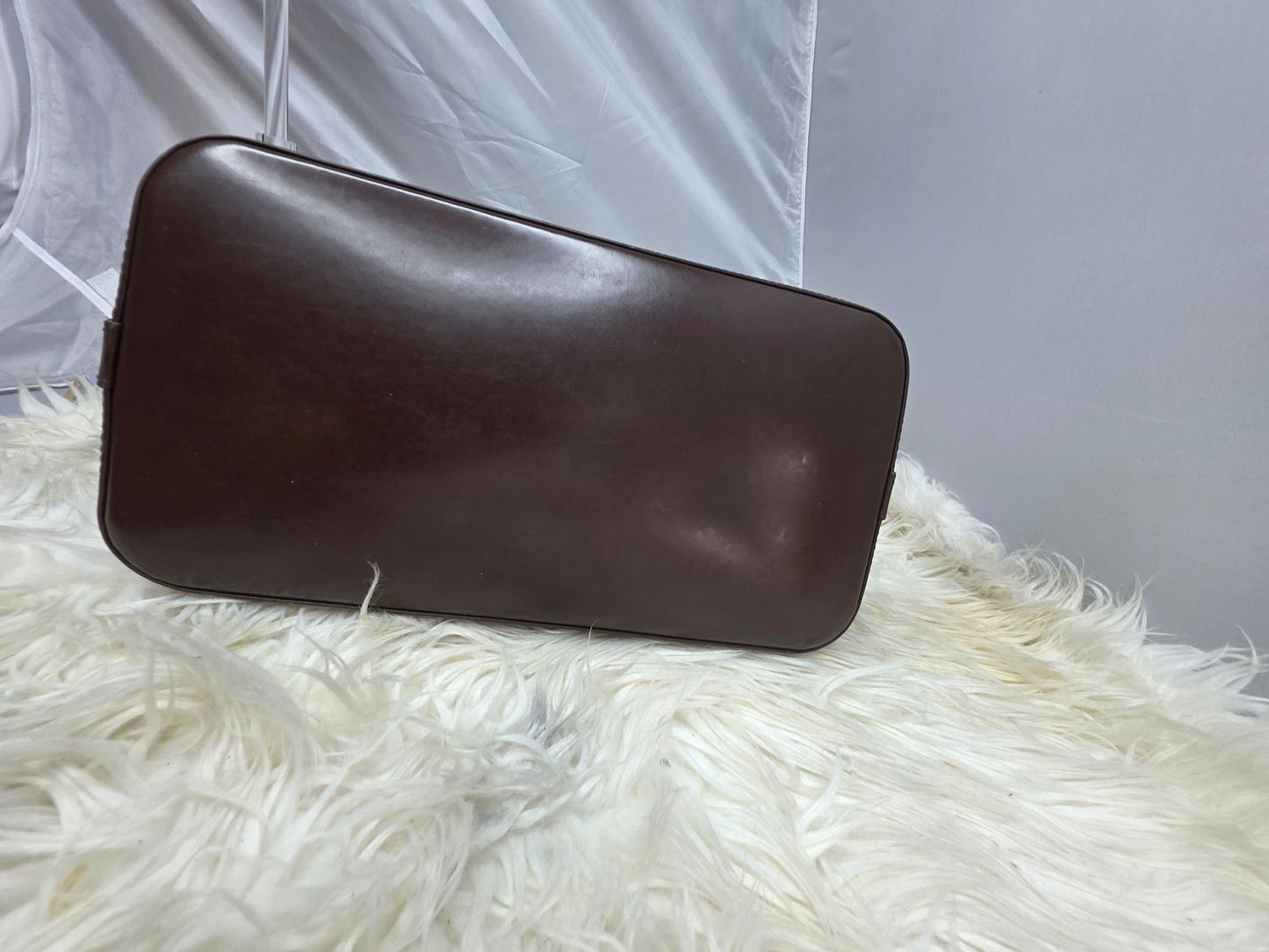 LV Alma PM, additional angle view 5