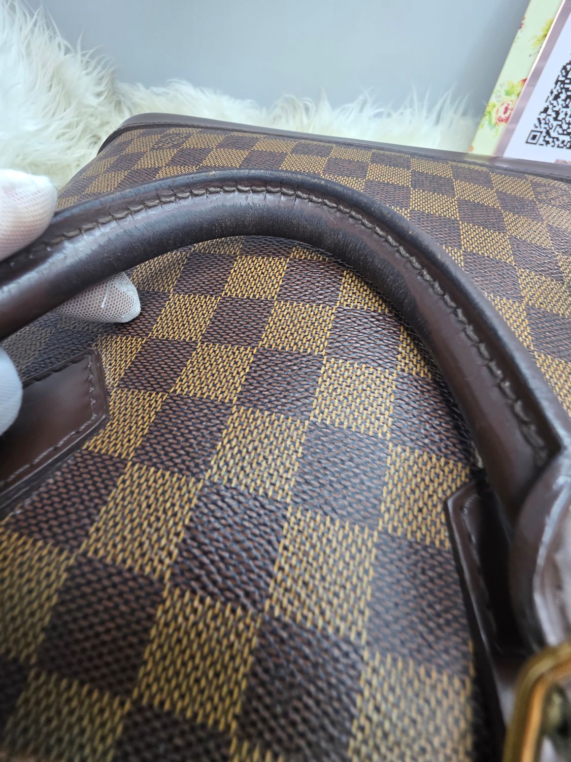 LV Alma PM, base detail