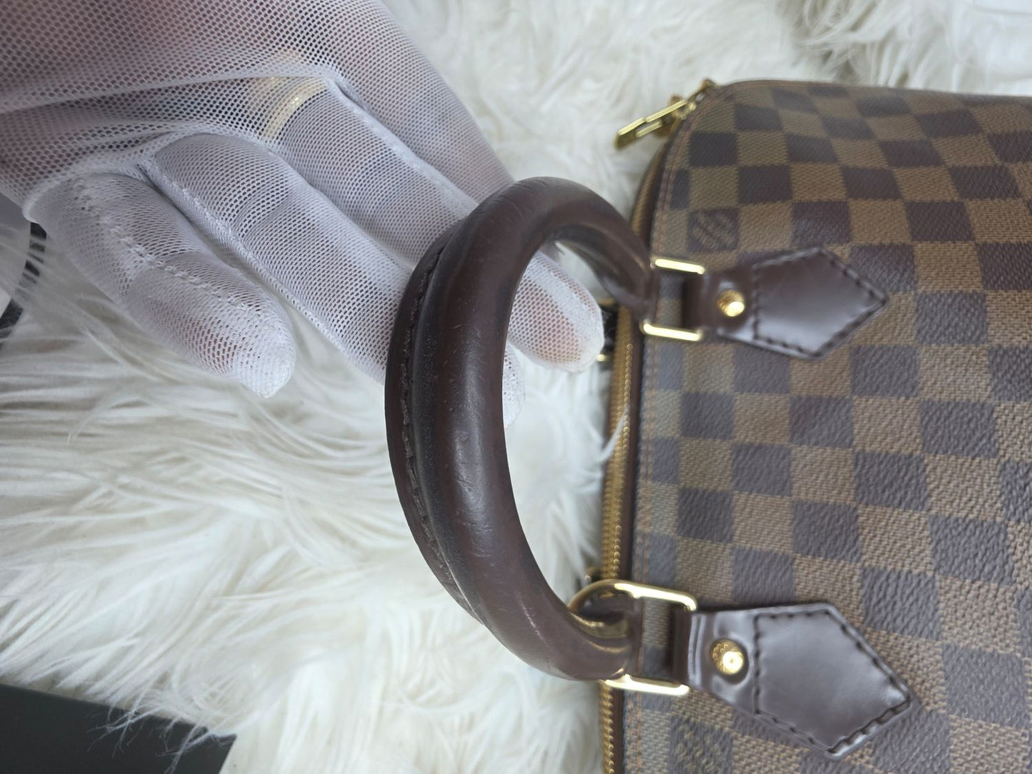 LV Alma PM, additional angle view 4