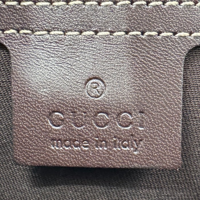 Gucci GG Supreme Front-Zip Crossbody Bag – Beige & Brown